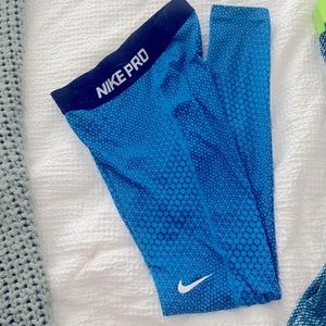 XS Nike Pro leggings